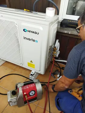 Air conditioning installation in a home